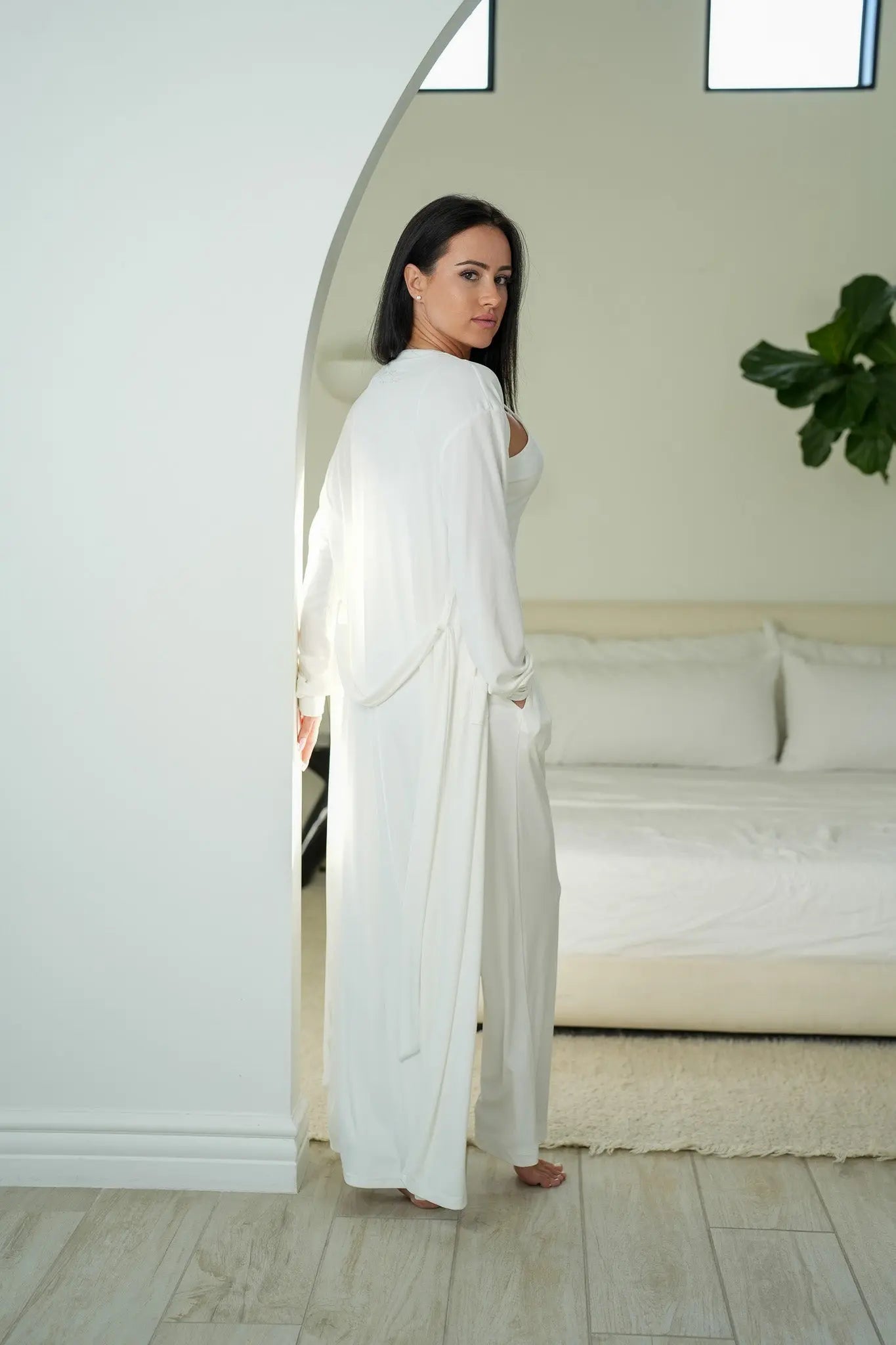 Sexy Basics Classic Long Robe