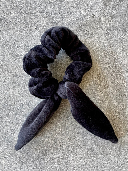 SL Scrunchie
