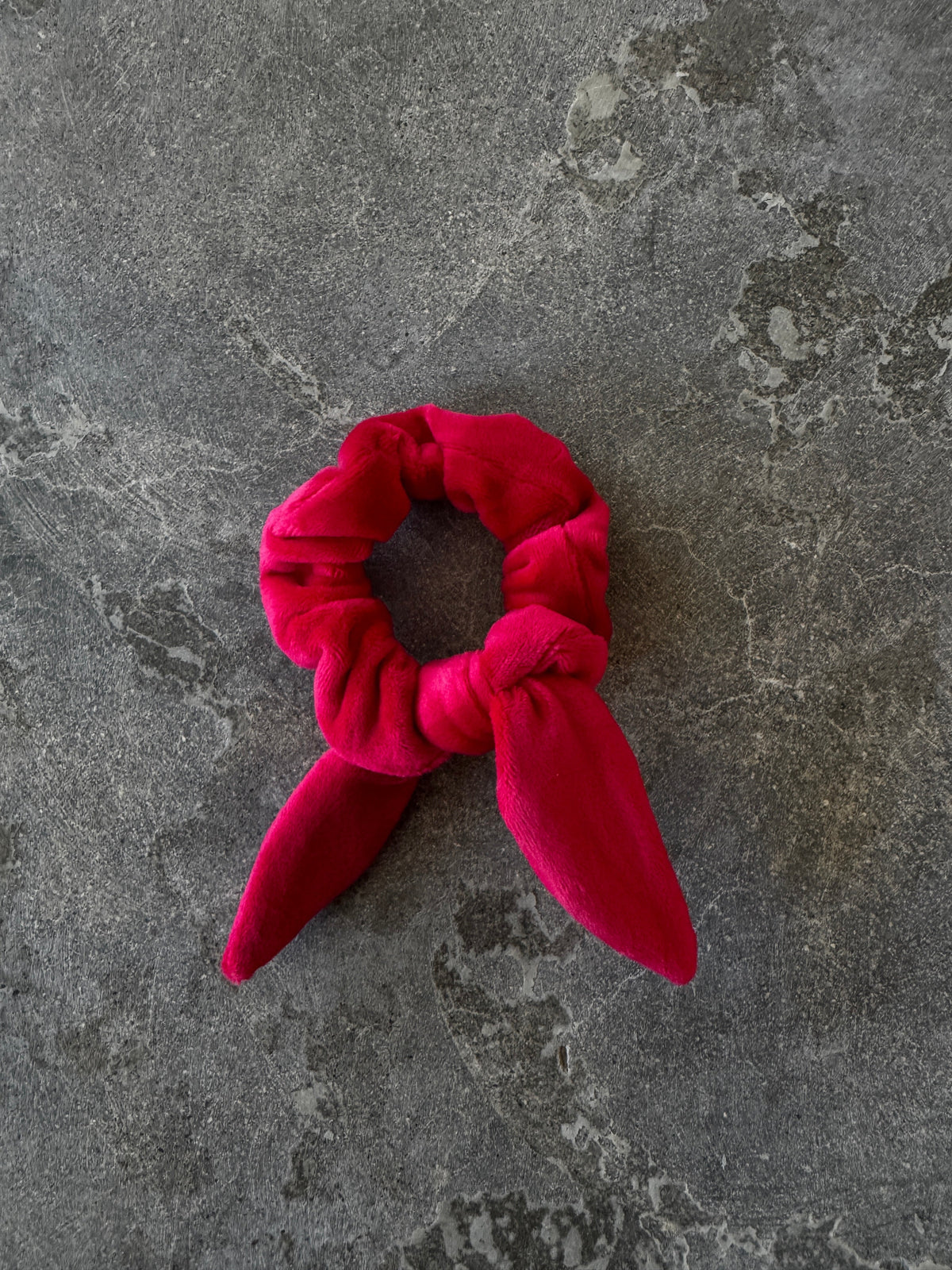 SL Scrunchie