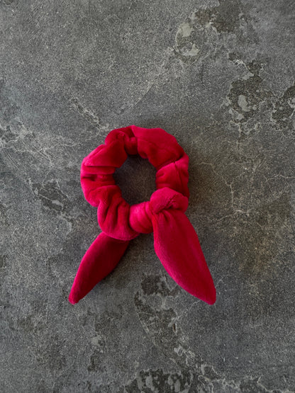 SL Scrunchie