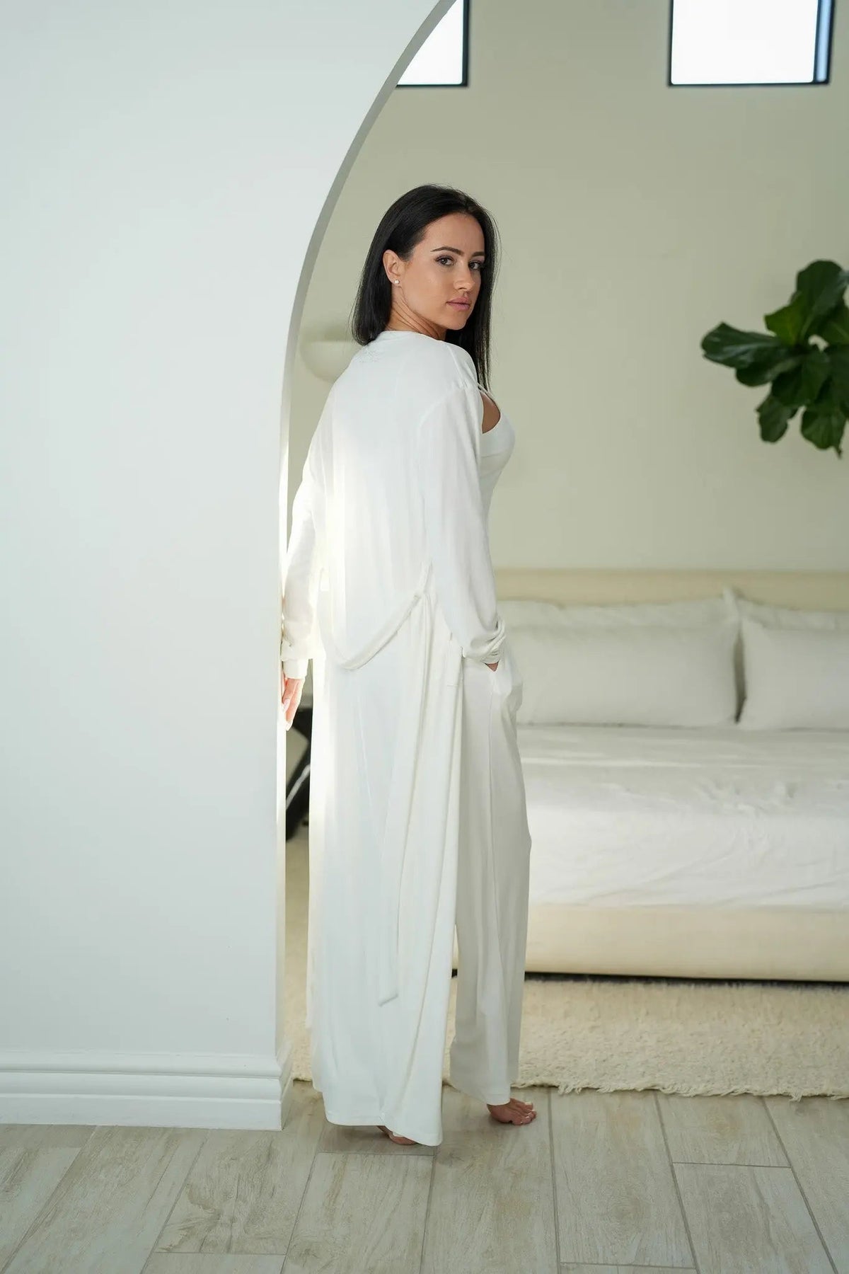 Sexy Basics Classic Long Robe