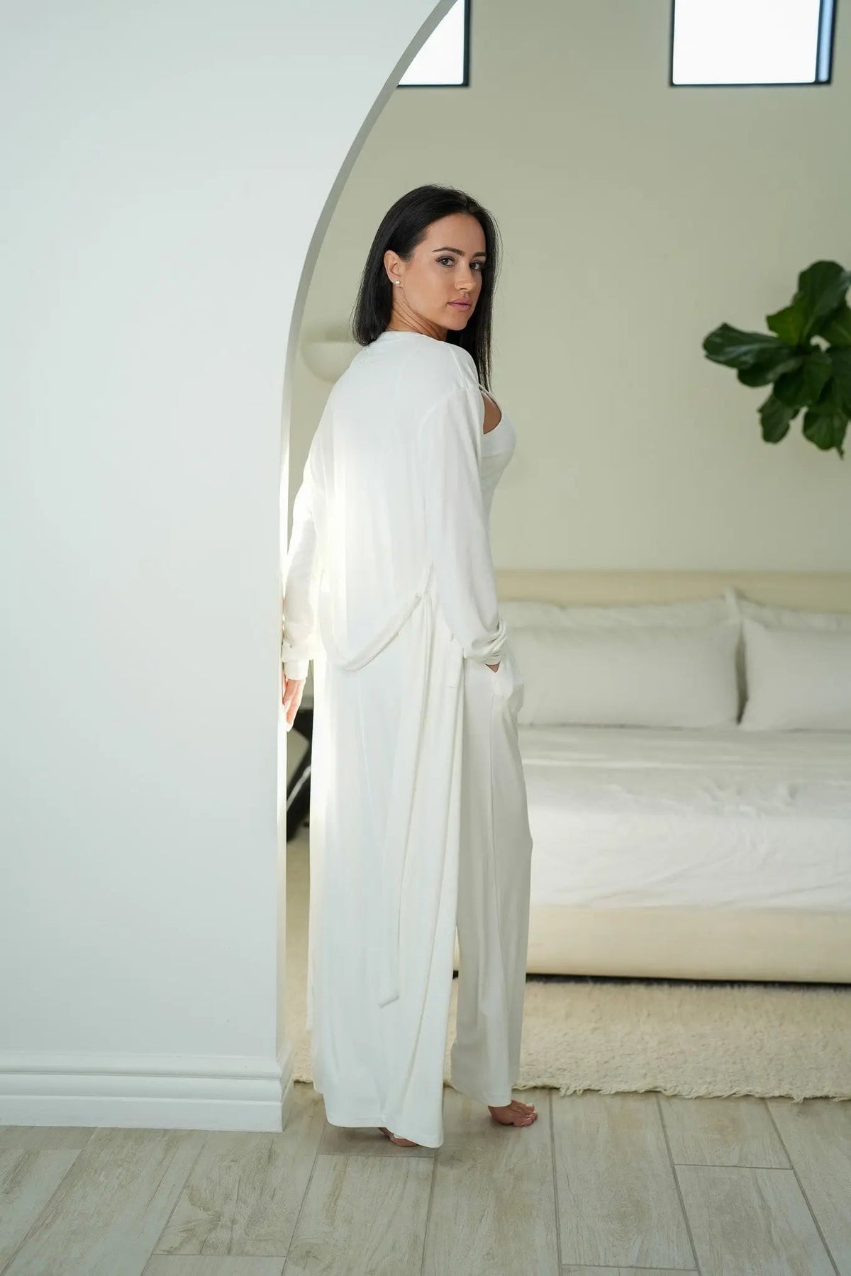 Sexy Basics Classic Long Robe