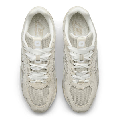 NB 204L Sneaker Womens