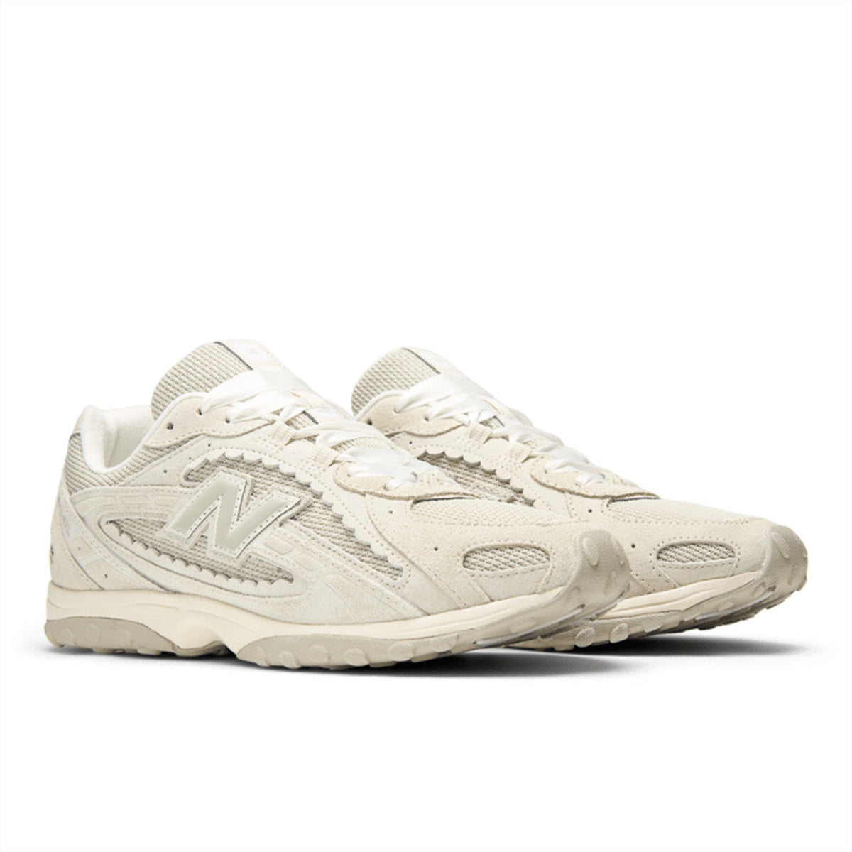 NB 204L Sneaker Womens