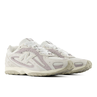NB 204L Sneaker Womens