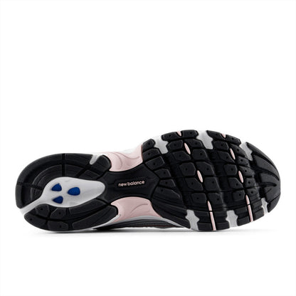 NB 530 Sneaker Womens